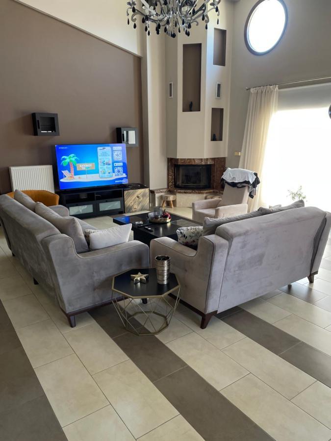 Λευτερης Villa Lakkoma  ภายนอก รูปภาพ